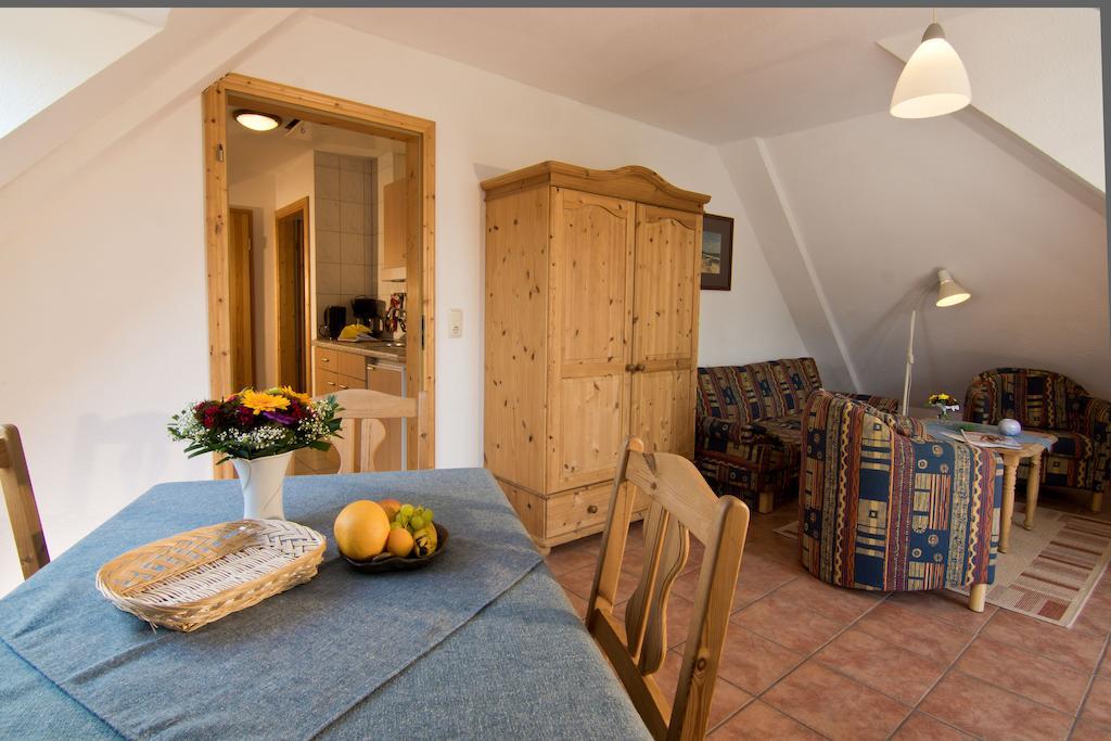 Haus Seeblick-Ostseebad Binz Zimmer foto